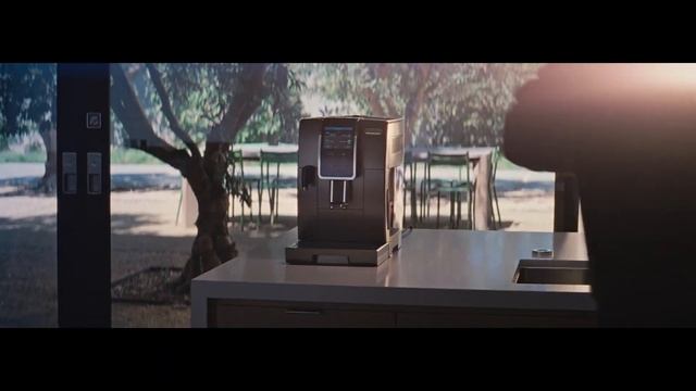 HU | De'Longhi | Coffee | Perfetto from bean to cup | Brad Pitt x De’Longhi global Campaign | 30" смотреть онлайн