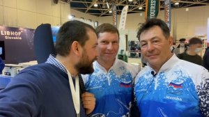 Выставка Мамба и Василий