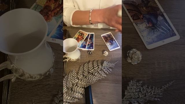 Выходные? #ТАРО
#москва #магия #гадание #тароонлайн #картытаро #таролог#@mystic_oks