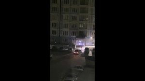 Попытка заехать в подъезд