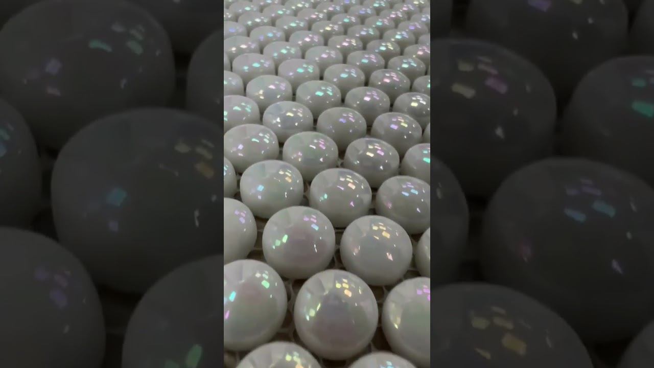 Белая мозаика под жемчуг #grandmozaika #мозаиканафартук смотреть онлайн