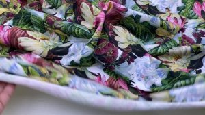 Трикотаж белого цвета с принтом цветы 38280