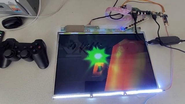 Монитор в подлокотник в Toyota, из старого ноутбука. смотреть онлайн