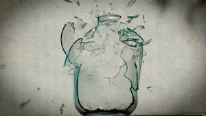 ★  БАНОЧНЫЙ ОТСТРЕЛ (хрупкость и прочность стекла)