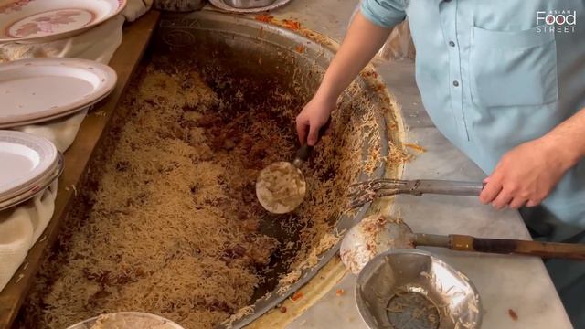 Kabuli Pulao- Asli Baba Wali Hotel Beef Pulao | Karkhano Market Peshawar | Delicious Afghani Pulao