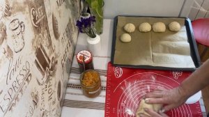 Пеку булочки и пирожки с капустой на Ржаной закваске)Тесто Как ПУХ🥧👍