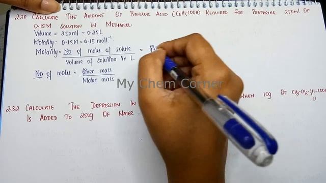 Calculate the amount of benzoic acid required for preparing 250ml of 0.15M solution in methanol