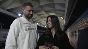 Love story предсвадебные съемки для Сергея и Полины: «Меня за руку крепче держи… Береги…»