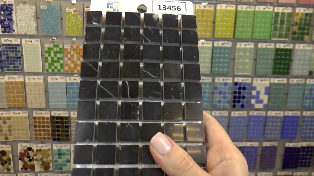 Мозаика из черного полированного мрамора Nero Marquina