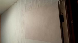 Посмотри это видео , прежде чем захочешь нанять мастеров по установке межкомнатных дверей.