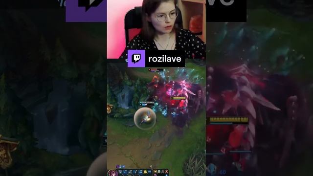 не сберегла  #twitch  #shorts #leagueoflegends   #нарезки #gaming #streamer