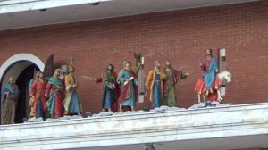 Выход фигур «12 апостолов» на часах в Йошкар-Оле