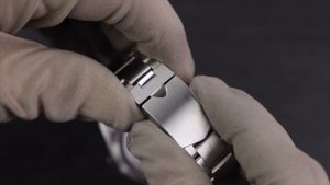 Tudor Black Bay 36 79500 Blue Dial Unboxing Video [4K ]