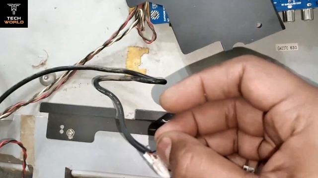 Haier led tv new motherboard installation | led tv me mother board kaise lagaye | #Universal #haier