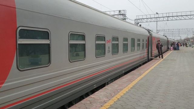 РЖД обзор фирменного поезда плацкарт и ЖД Анапа удивление
