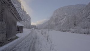 Заснеженная Швейцария ❄️🌨☃️ Зимняя прогулка: от Шхельберга до Лаутербруннена Бинауральные звуки