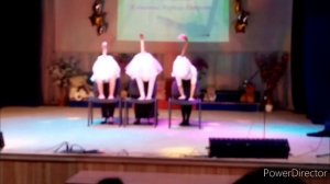 Танец страусов - (наголовники).