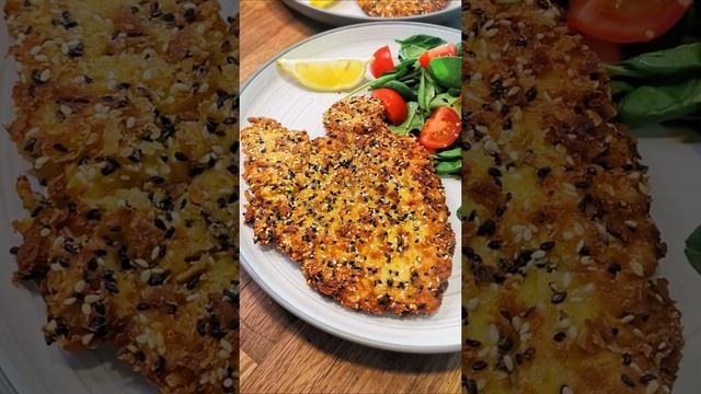This Spiced Sesame Chicken Schnitzel recipe is amazing! #shorts смотреть онлайн