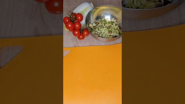 Салат всего из 3 ингредиентов! БЫСТРО и ПРОСТО! #рецепты #быстрыерецепты#быстроивкусно #ресторандом