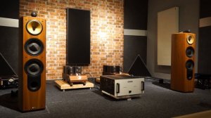 B&W Nautilus 803 + Audio Research  Reference 3 & Reference 110