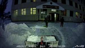 Чистка снега в воинской части 3