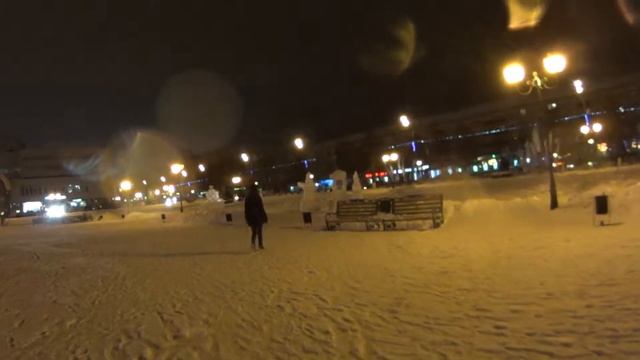 Ледяные фигурки в Сергиевом Пасаде ) смотреть онлайн