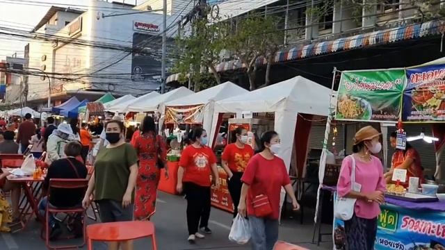 CHINA TOWN FOOD STREET UDON THANI THAILAND - Luna Chinese New Year of the Rabbit  #isaan #udonthani