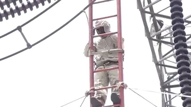 400 Kv Live switch yard work on substation