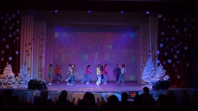 Эстрадный ансамбль " Карусель" - смотреть онлайн