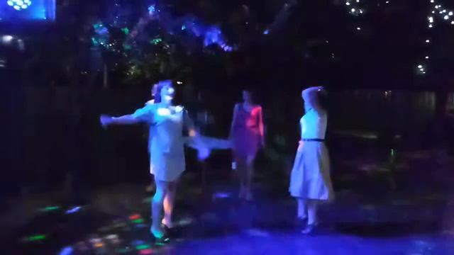 Разведенки г. Буденновска отжигают в кафе Встреча ! смотреть онлайн