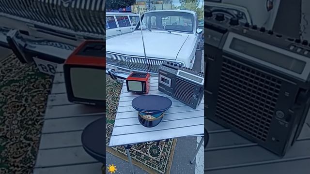 Выставка ретро автомобили. Старые моторы. Саратов 2024 год