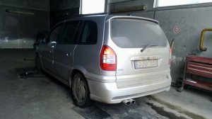 Opel Zafira A OPC.mp4