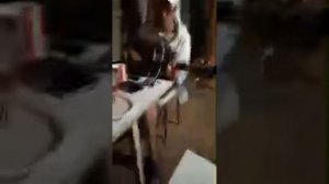 Музыкальный кролик в прямом эфире!