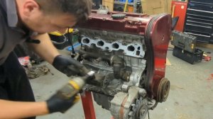 C20XE tear down - Fast road ITB Vauxhall Nova project