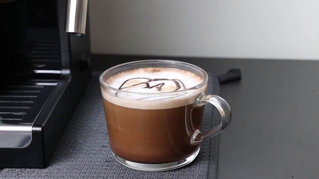 Mocha Caffe Latte смотреть онлайн