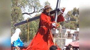 Топ 10 Оживших Статуй  Снятых на камеру