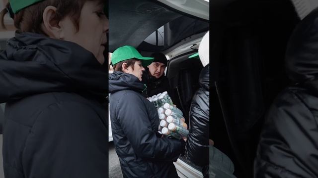 Банк ЦентрКредит организовал комплексные обеды для участников противопаводковых мероприятий в СКО смотреть онлайн