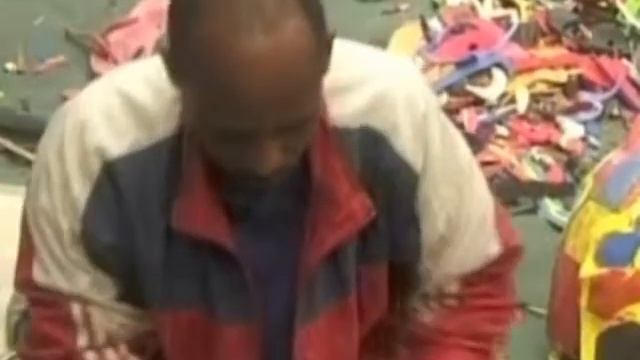 Recycled Work of Art: Twiga, the Giant Giraffe at Altaroma, Kenya & Italy, 2008 смотреть онлайн