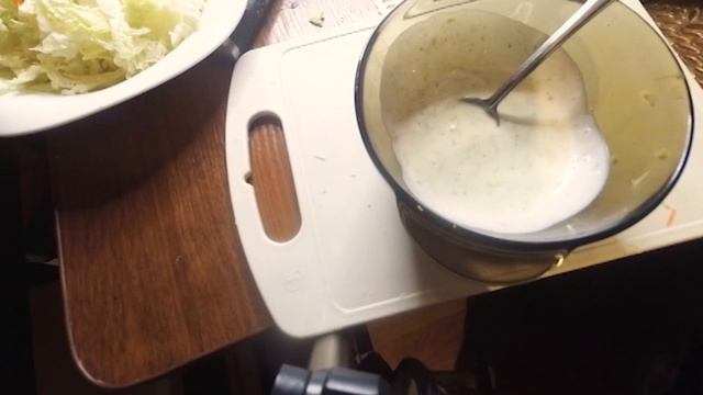 САЛАТ СУХАРНЫЙ от NoKiKoN (готовлю салаты по рецептам подписчиков) смотреть онлайн