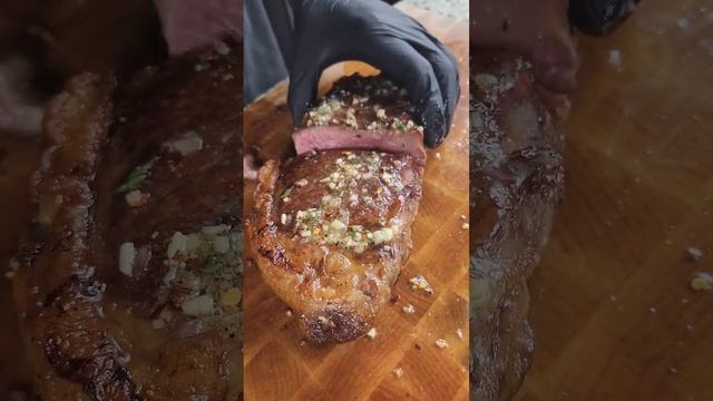 Medium Rare Steak #shorts смотреть онлайн