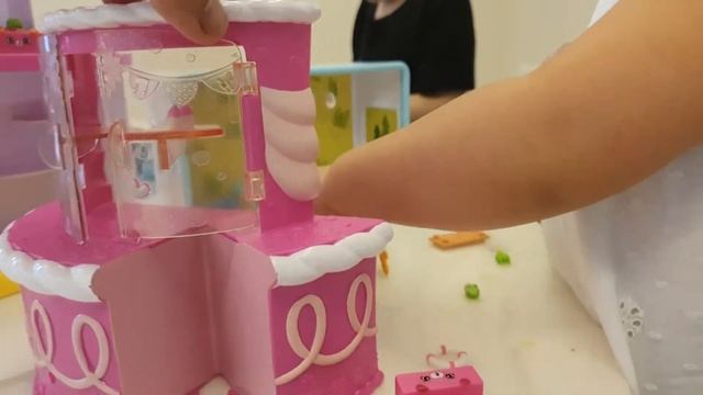 LEGO AQUAMAN: BLACK MANTA, SHOPKINS: HAPPY PLACES AND TWOZIES | AZ UNBOXING смотреть онлайн