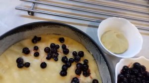 Пирог со смородиной. Его вкус просто восхищает...