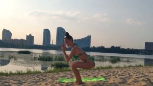 Sunny Yoga Workout - Beach Yoga Series