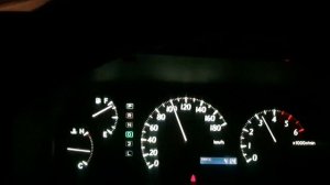 Toyota Hiace 2000 yer 15 s 100km