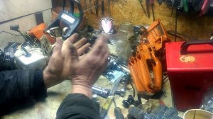 Бензопила "STIHL-MS 250" и её мощная "компрессия"!