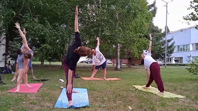 Урок по йоге от Анны Сидоренко