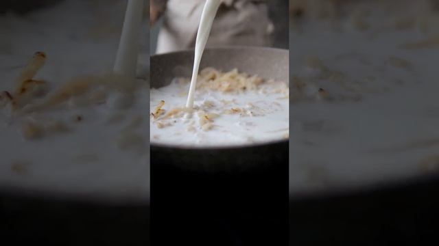 Mac'n'Cheese - Мак'н'Чиз - с тремя видами сыра и Рузским молоком - объедение! 😋 смотреть онлайн