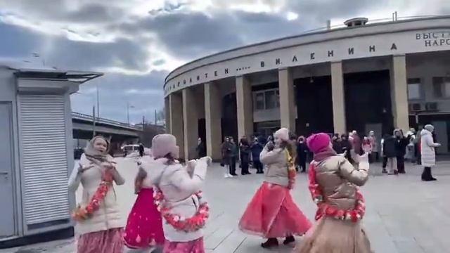 ⚡💦 ХАРИНАМА 3/7 на ст. м. ВДНХ 20.02.2022 💦⚡ смотреть онлайн