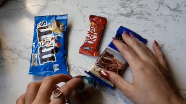 satisfying opening candy m&ms eggs surprise mini kitkat toren classic ASMR (No talking)