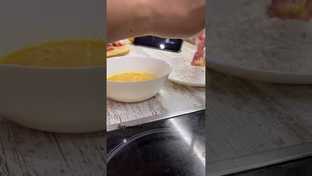 Очень вкусное мясо в кляре #рецепт #рецепты #идеяужина #идеяобеда#поваримператора#мясовкляре
